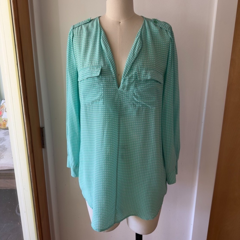 Joie 100% Silk Marlo Heart Print Long Sleeve V-Neck Blouse-Teal/White-Sz M *Read